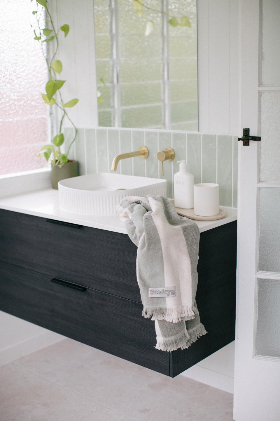 Oasis Cotton Towel